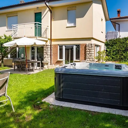 Casa Volta Villa *